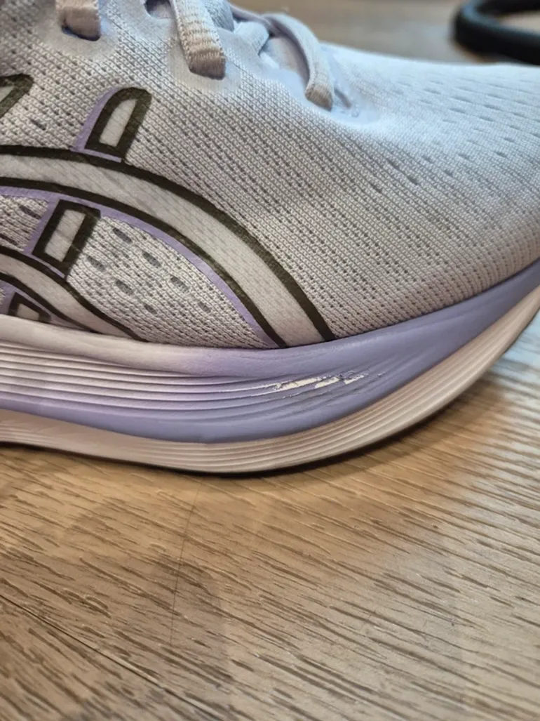 Used Asics Gel Excite 11 bike — image 7 of 7