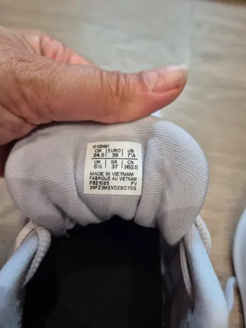 Used Asics Gel Excite 11 bike — image 5 of 7