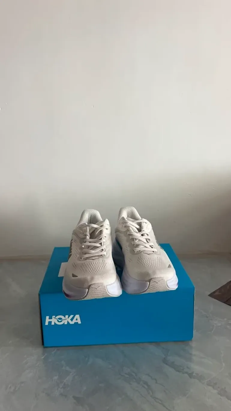 Brugt Hoka Zapatillas bike — billede 2 af 6