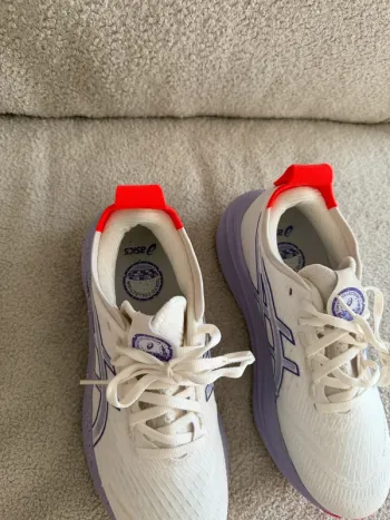 Asics running shoes bike d'occasion — image 6 sur 9
