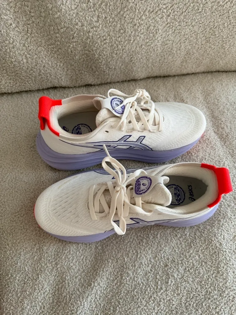 Asics running shoes bike d'occasion — image 2 sur 9