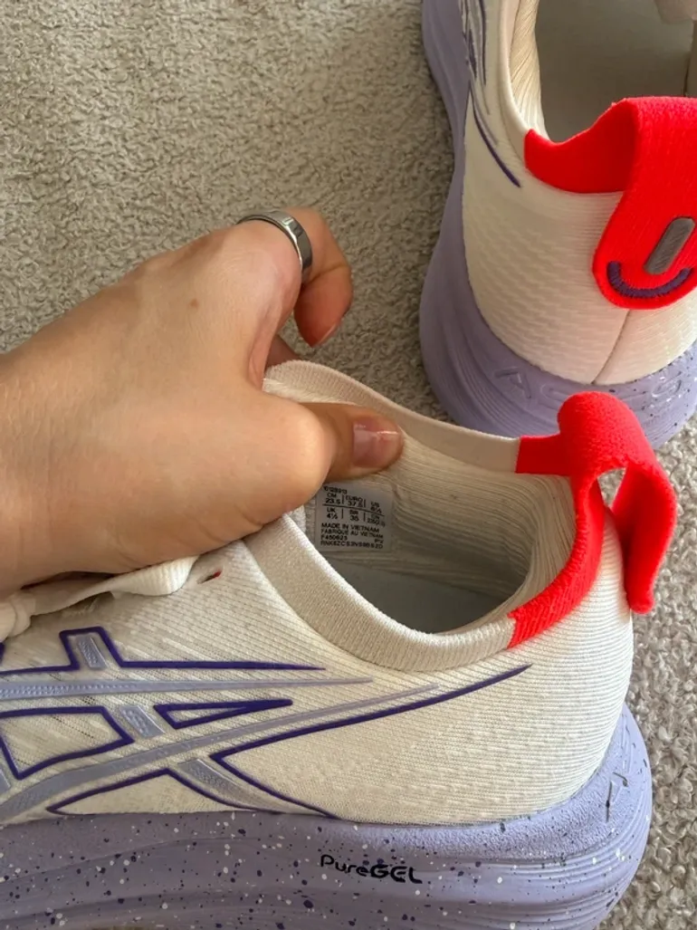 Asics running shoes bike d'occasion — image 9 sur 9