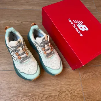 Brugt New Balance Hierro V9 bike