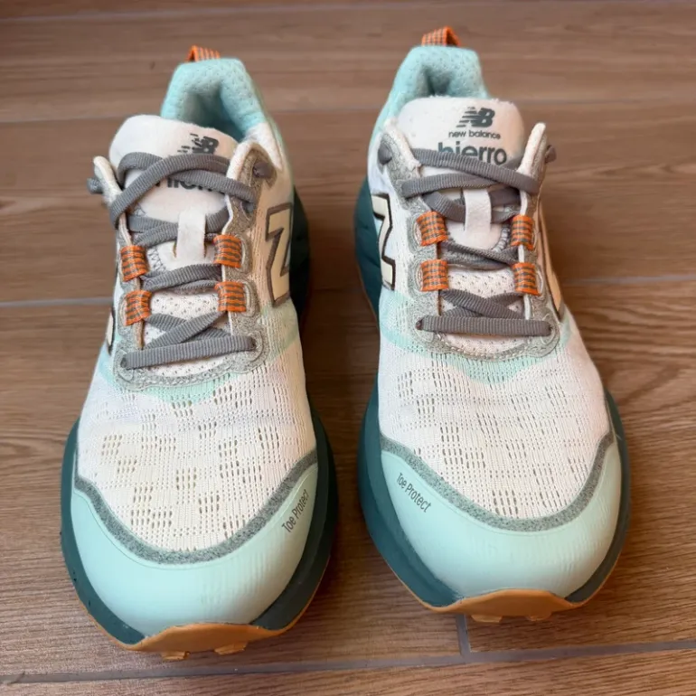 Käytetty New Balance Hierro V9 bike — kuva 2 / 5