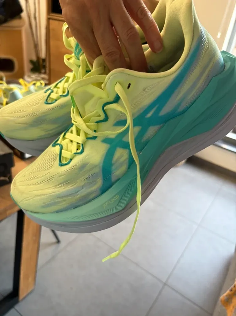 Used Asics Superblast 3 bike — image 5 of 9