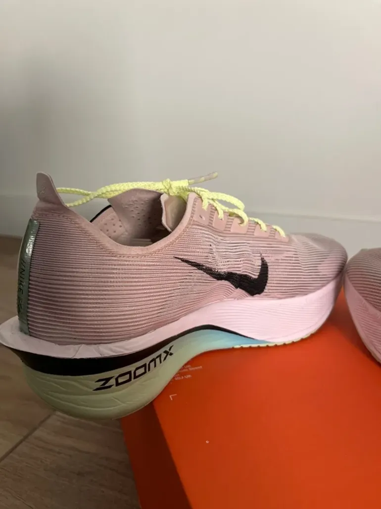 Brugt Nike Vaporfly Next% 4 bike — billede 5 af 9