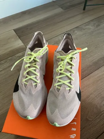 Brugt Nike Vaporfly Next% 4 bike — billede 6 af 9