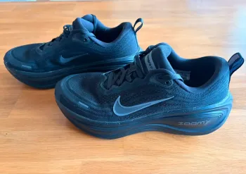 Použité Nike Vomero Plus bike — obrázek 2 z 8