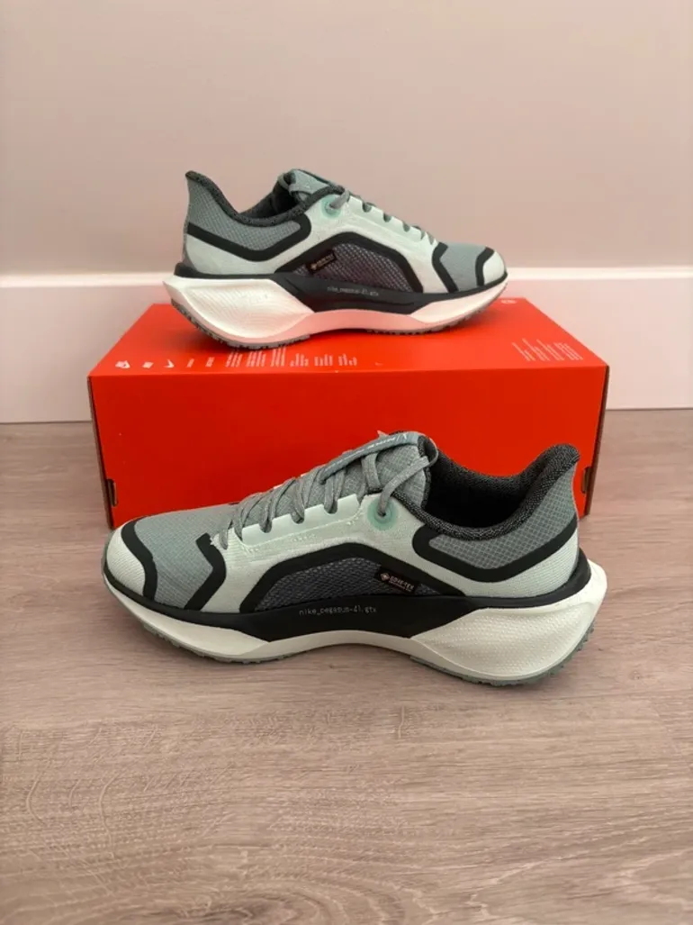 Tweedehands Pegasus Nike Zoom 41 GTX bike — afbeelding 4 van 10