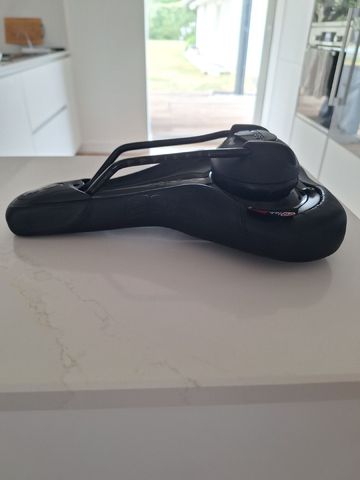 Brugt Sq Lab 602 Saddle 2020 bike — billede 3 af 3