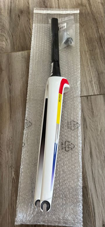Used Look 795 Blade RS Fork bike — image 2 of 4