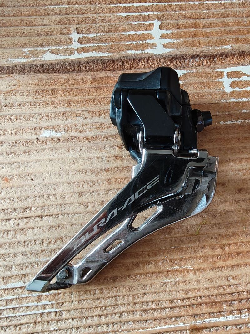 Brugt Shimano Dura Ace Di2 FD-R9250 2025 Drivetrain & Pedals
