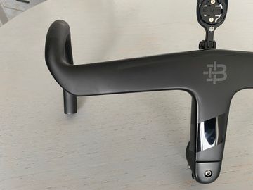 Black Inc Integrated Cockpit bike usato — immagine 2 di 6
