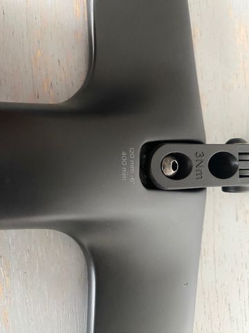 Black Inc Integrated Cockpit bike usato — immagine 4 di 6