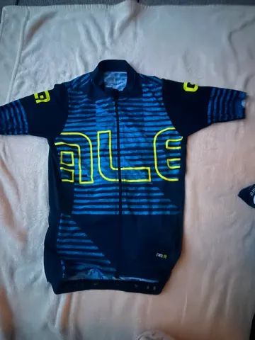 Käytetty ALE PRR Cycling Clothing