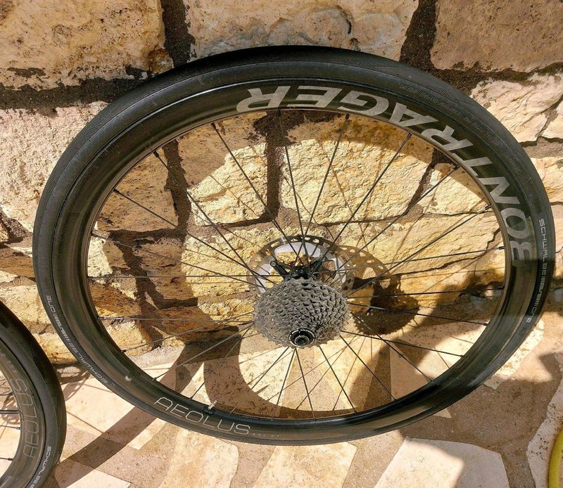Used Bontrager Aeolus RSL 37 2023 Wheels