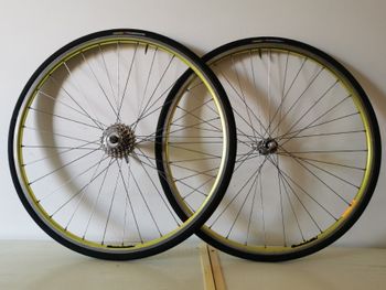 Käytetty Campagnolo Record Titanium Wheels Wheels