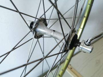 Used Campagnolo Record Titanium Wheels bike — image 5 of 10