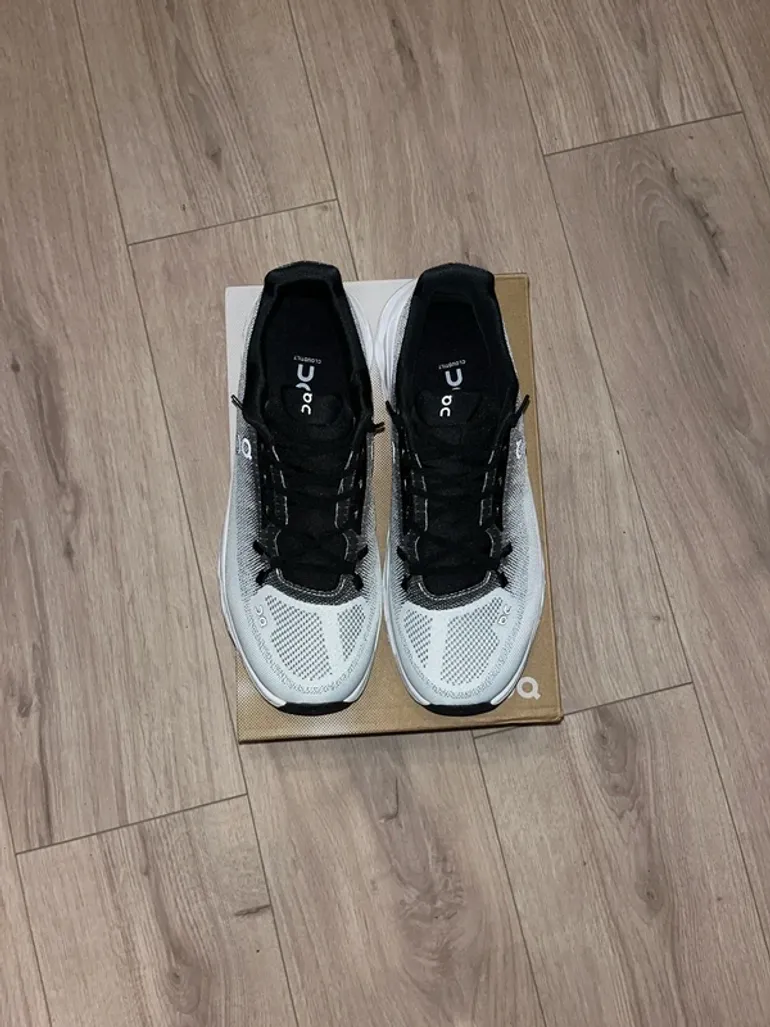 On Running On Shoes bike d'occasion — image 3 sur 7