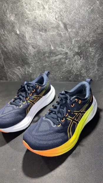 Tweedehands Asics Gel Saiun 3 Running Shoes