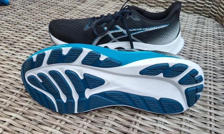 Używany Asics Gel-Pursue 8 bike — zdjęcie 3 z 7