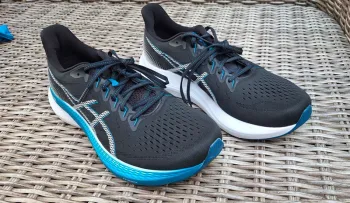Używany Asics Gel-Pursue 8 bike — zdjęcie 2 z 7