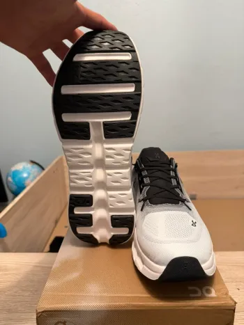 Used On Running Shoes Size 44 bike — image 3 of 3