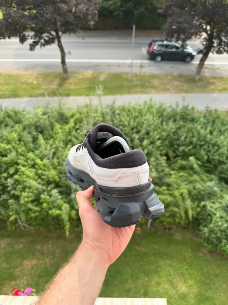 Used On Running Cloud bike — image 6 of 8