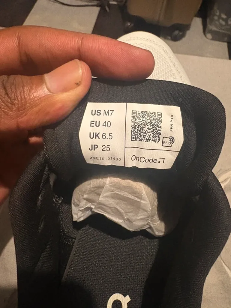 Used On Running Chaussures On bike — image 5 of 5