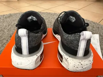 Nike ZoomX Invincible Run FK 3 bike usato — immagine 9 di 15