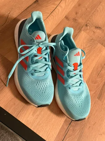 Brugt Adidas Pureboost 23 Running Shoes