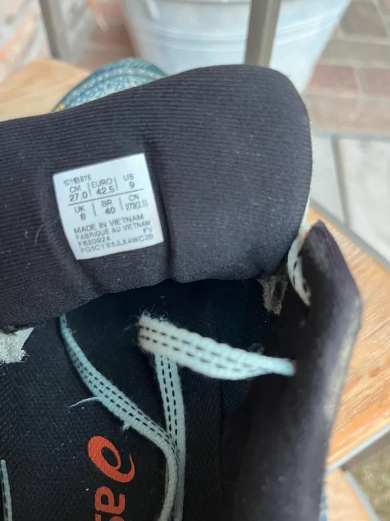 Asics Trabuco Max 4 bike d'occasion — image 4 sur 4