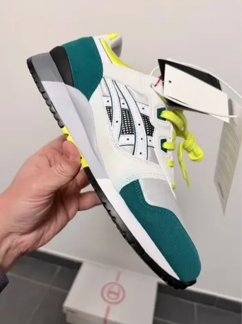 Used Asics Gel Lyte 3 OG bike — image 3 of 15