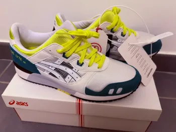 Used Asics Gel Lyte 3 OG bike — image 13 of 15