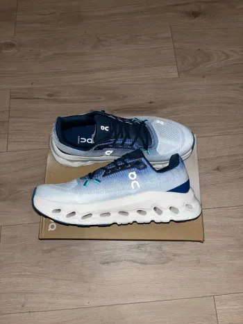 On Running On Shoes bike de segunda mano — imagen 6 de 7