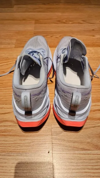 Asics Superblast 2 bike d'occasion — image 2 sur 5