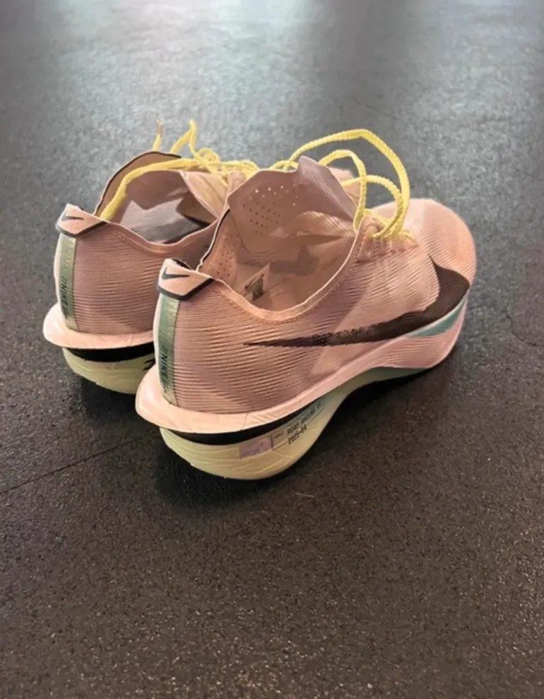 Použité Nike Vaporfly Next% 4 bike — obrázek 2 z 6