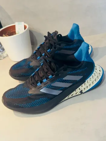 Używany Adidas 4DFWD Pulse bike — zdjęcie 2 z 6