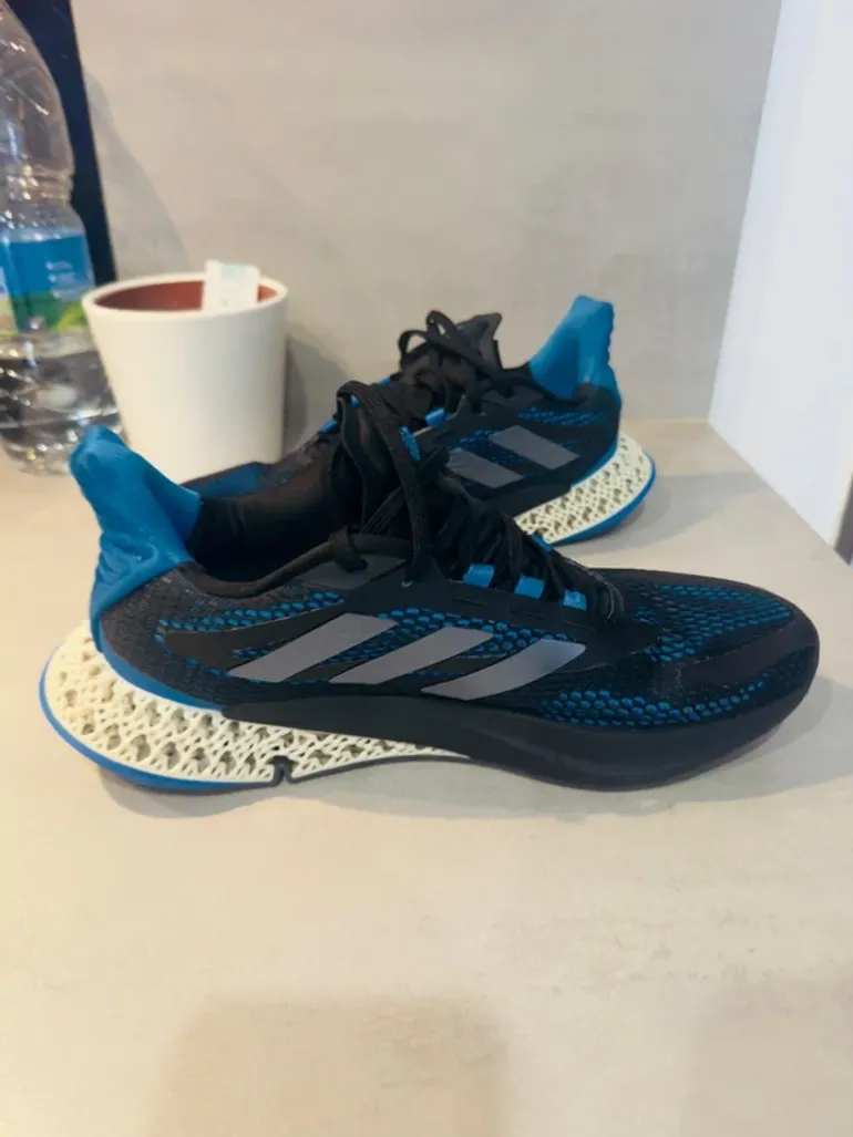 Używany Adidas 4DFWD Pulse bike — zdjęcie 4 z 6