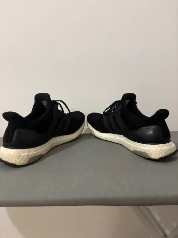 Adidas Ultra Boost bike d'occasion — image 5 sur 6