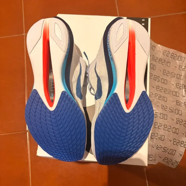 Použité Nike Vaporfly 4 bike — obrázek 3 z 4