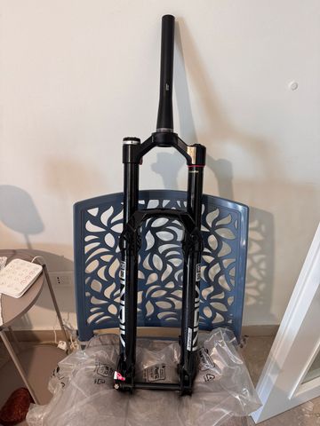 Used RockShox Lyrik Ultimate Flight Attendant 160 mm 2025 Fork