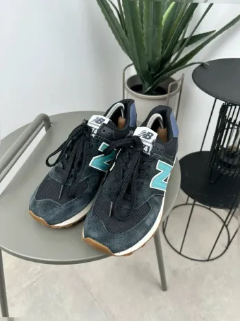Used New Balance 574 bike — image 5 of 8