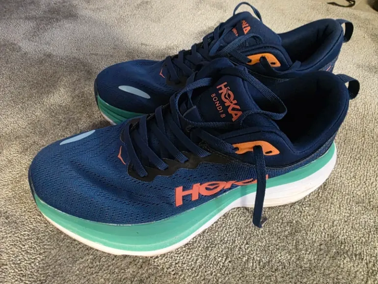 Hoka Bondi 8 bike usato — immagine 2 di 6
