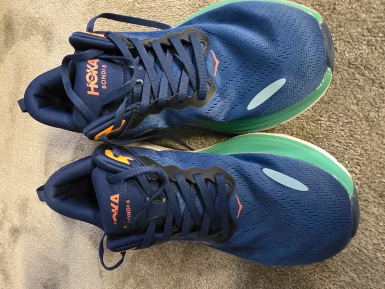 Hoka Bondi 8 bike usato — immagine 3 di 6