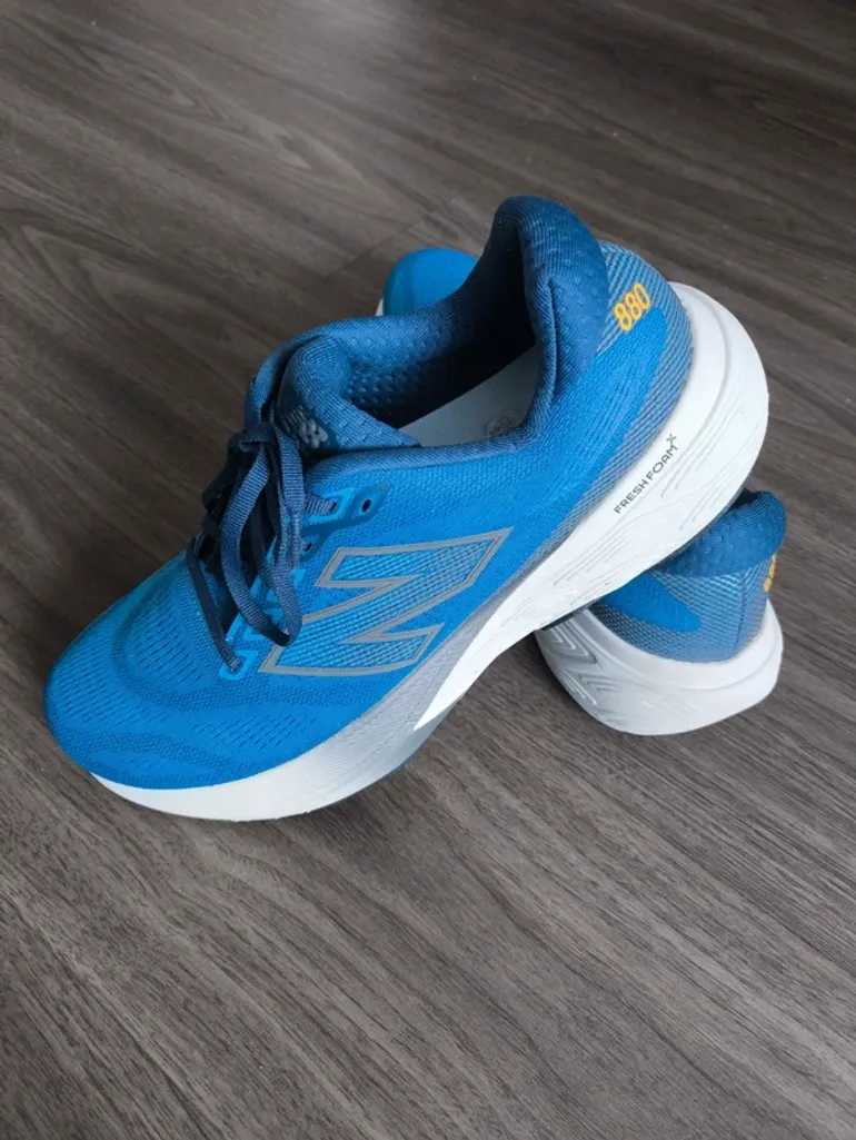 New Balance Fresh Foam X 880 bike d'occasion — image 2 sur 6