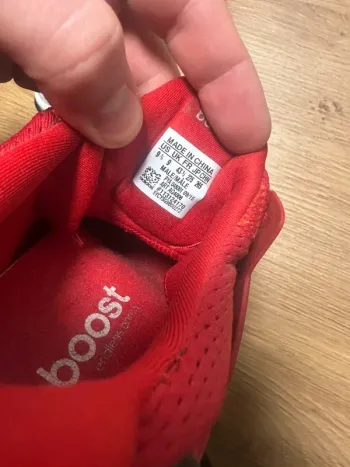 Used Adidas Ultraboost 2.0 Solar Red Gradient 2016 bike — image 7 of 8