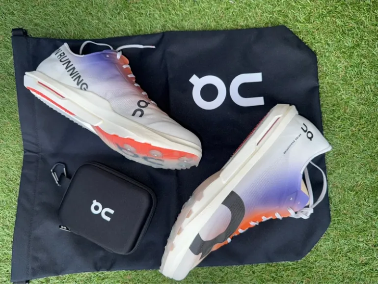 On Running Cloudboom Strike bike usato — immagine 5 di 8