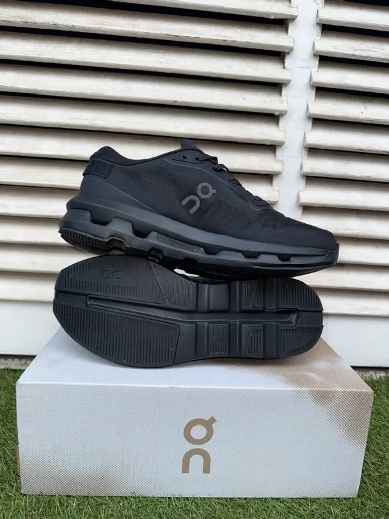 100% ON Running Shoes bike usato — immagine 3 di 7