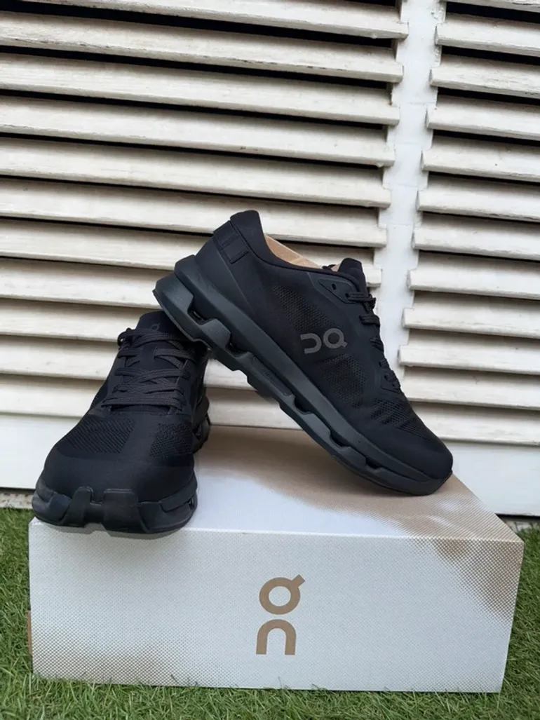 100% ON Running Shoes bike usato — immagine 2 di 7